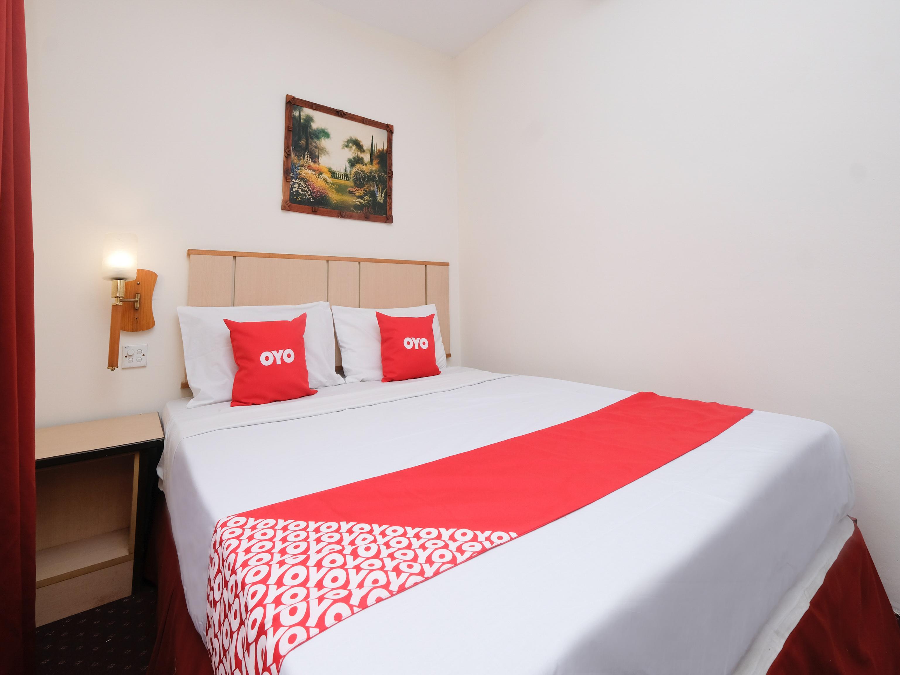 Hotel Sri Sutra - Sungai Buloh Petaling Jaya Bagian luar foto