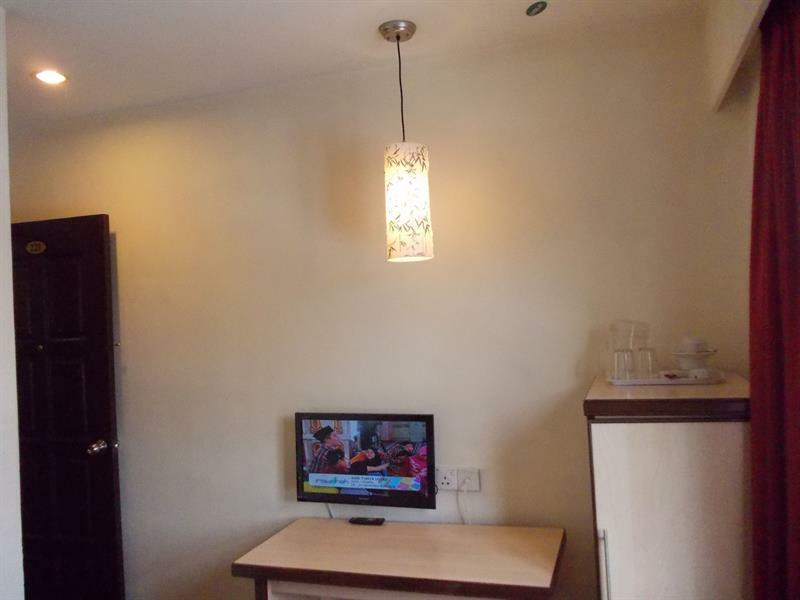 Hotel Sri Sutra - Sungai Buloh Petaling Jaya Bagian luar foto